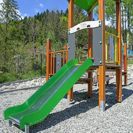 Sun&sport Maja Z Ogrodkiem 什切尔克